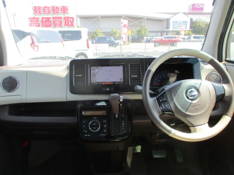 ニッサン モコ 12枚目