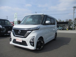 ニッサン ルークス