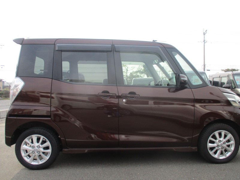 ニッサン デイズルークス 3枚目