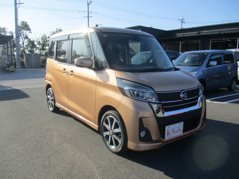 ニッサン デイズルークス 2枚目