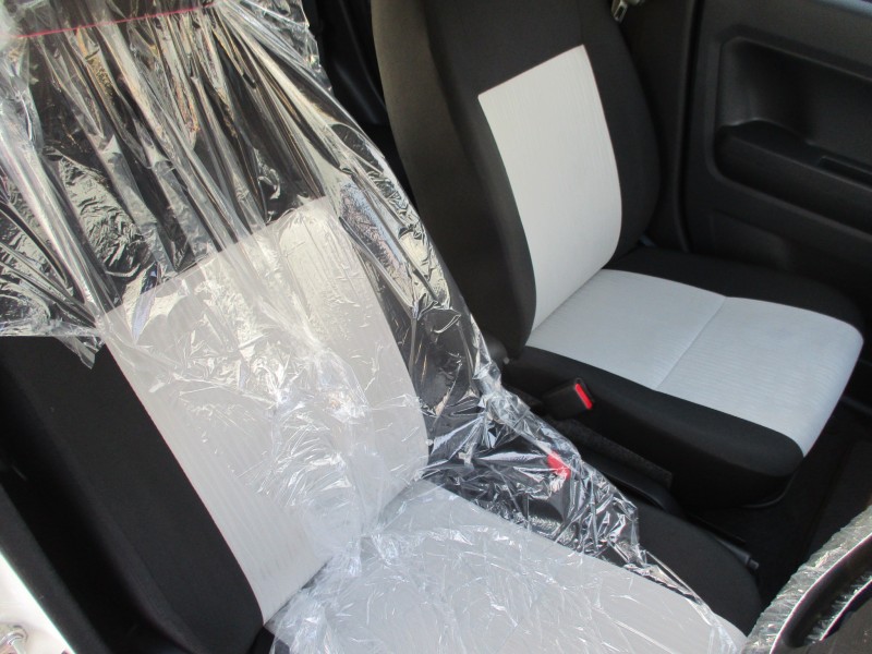 ダイハツ ミライース 11枚目