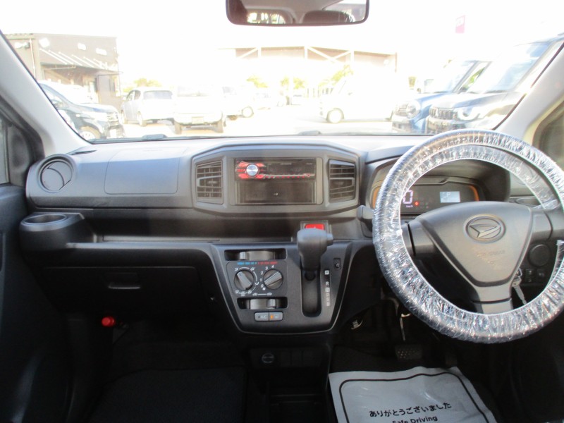 ダイハツ ミライース 12枚目