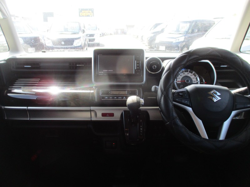 スズキ スペーシア 12枚目