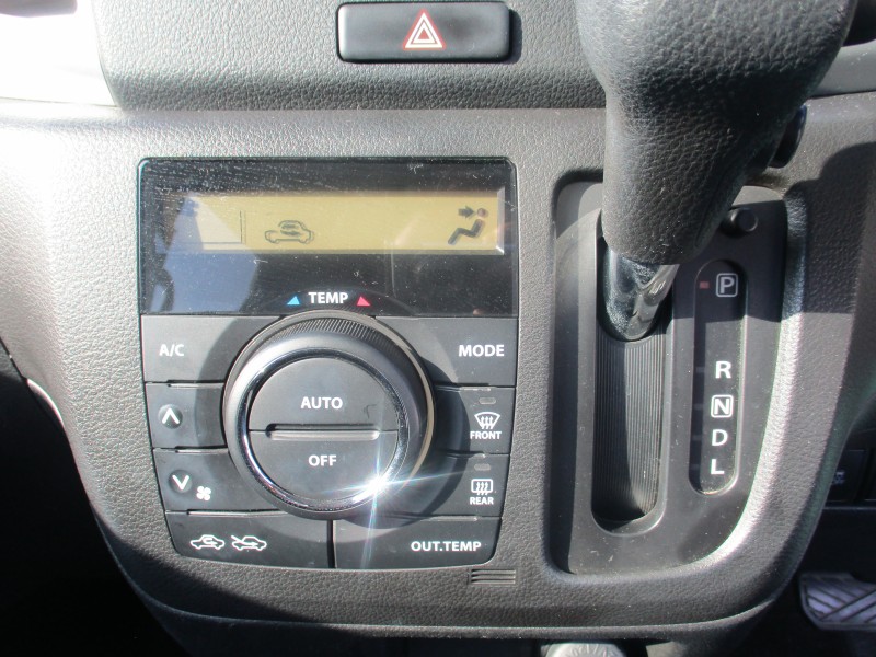 スズキ スペーシア 16枚目