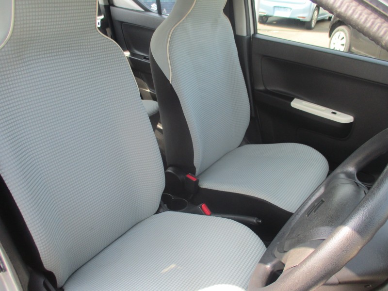 スズキ アルト 11枚目