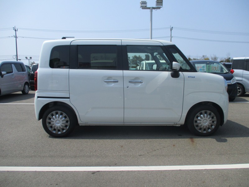 スズキ ワゴンRスマイル 3枚目
