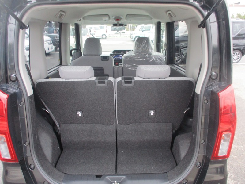 ダイハツ タント 9枚目