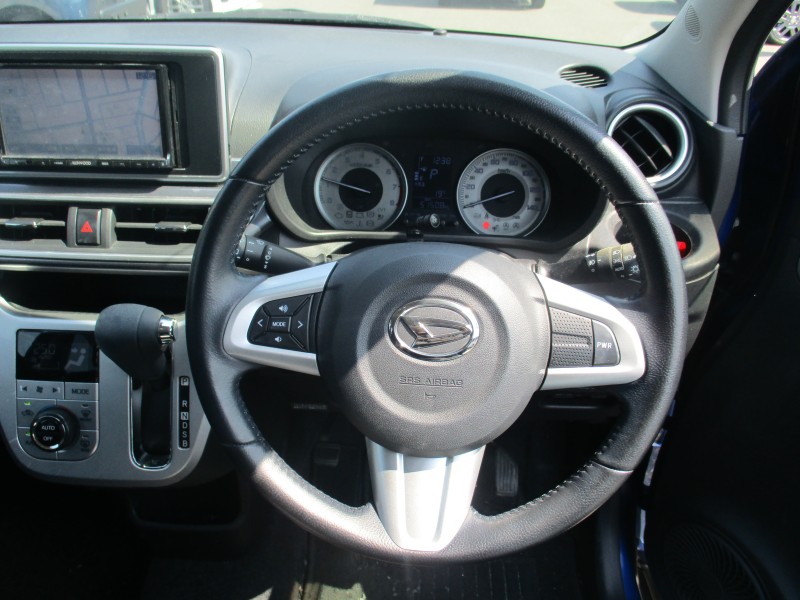 ダイハツ キャストアクティバ 12枚目