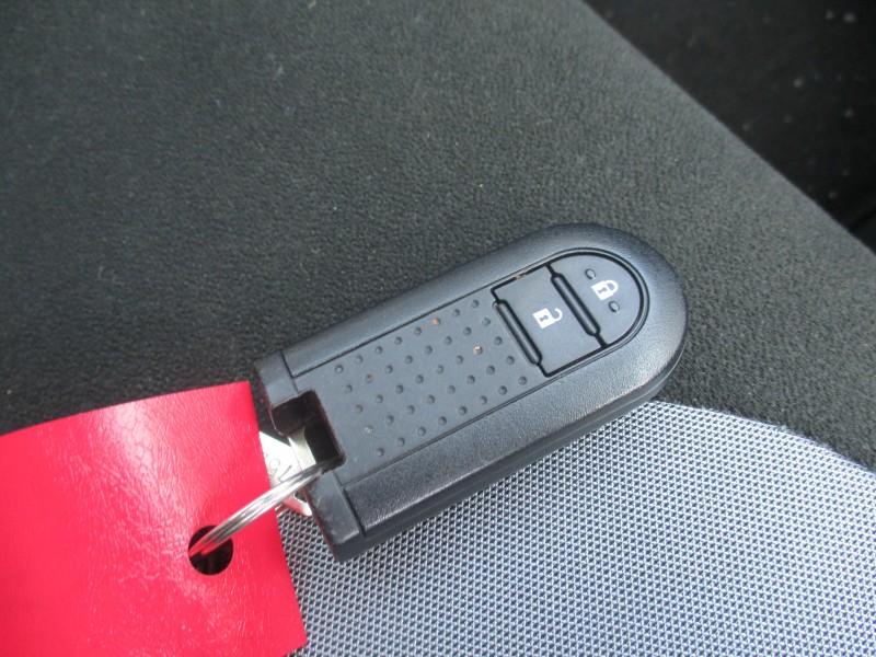 ダイハツ キャストアクティバ 19枚目