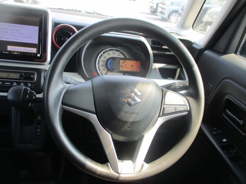 スズキ スペーシア 13枚目