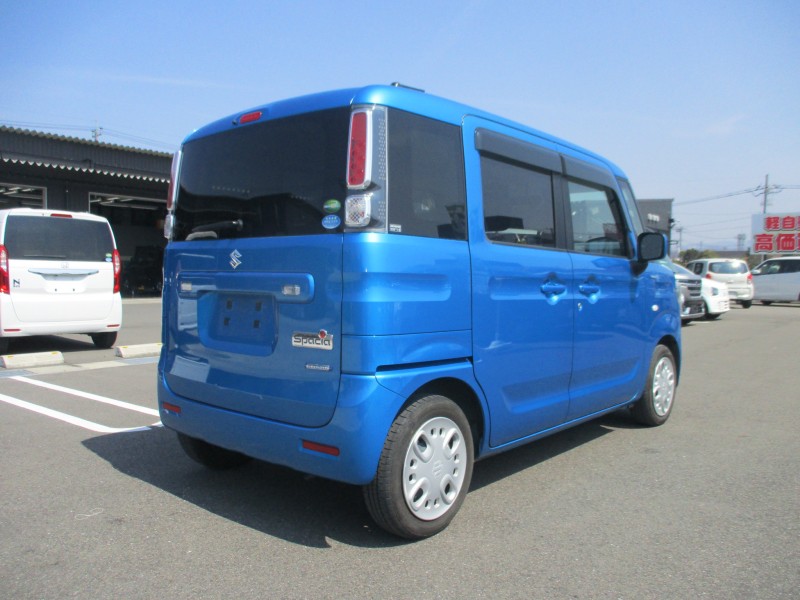 スズキ スペーシア 4枚目