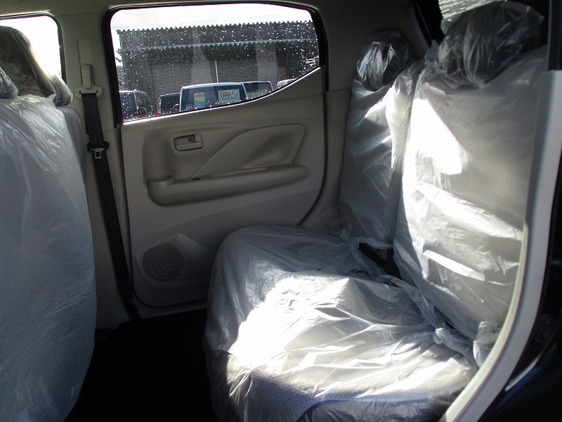 三菱 eKワゴン 12枚目