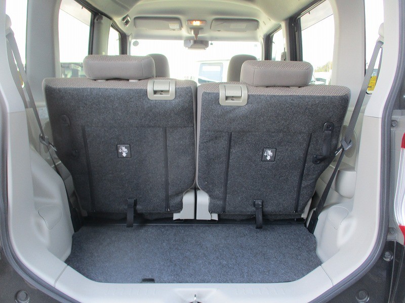 ダイハツ タント 8枚目