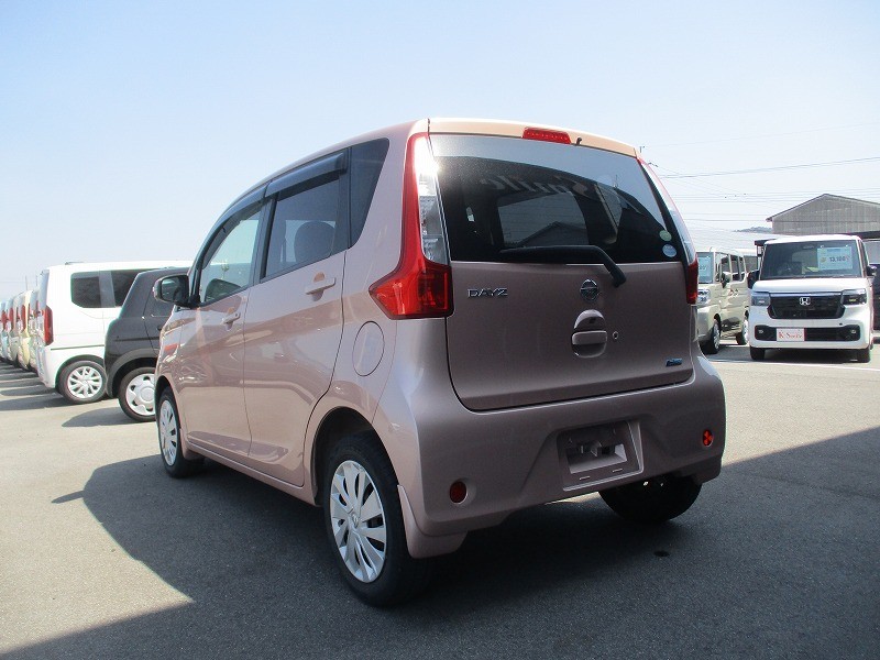 ニッサン デイズ 10枚目