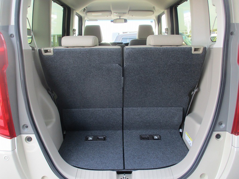 ホンダ N BOX 8枚目