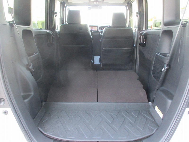 ホンダ N BOX 9枚目