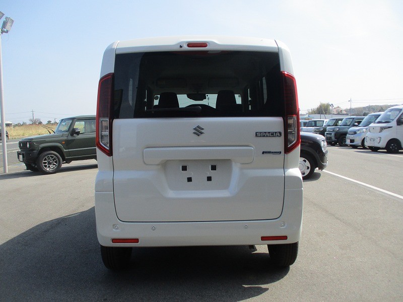 スズキ スペーシア 6枚目