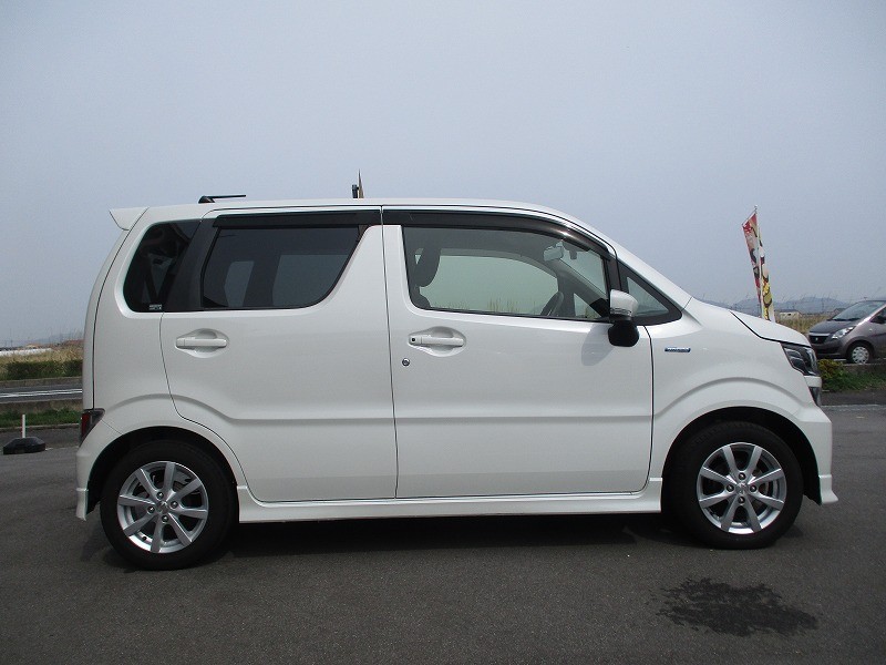 スズキ ワゴンR 3枚目