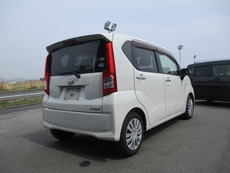 ダイハツ ムーヴ 5枚目