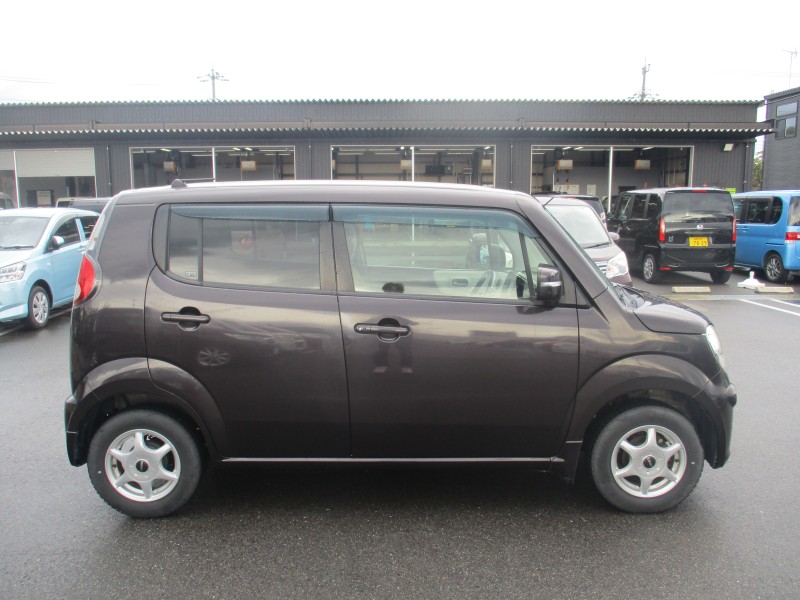 ニッサン モコ 3枚目