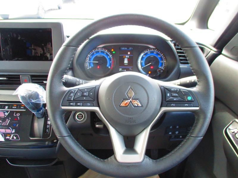 三菱 デリカミニ 15枚目