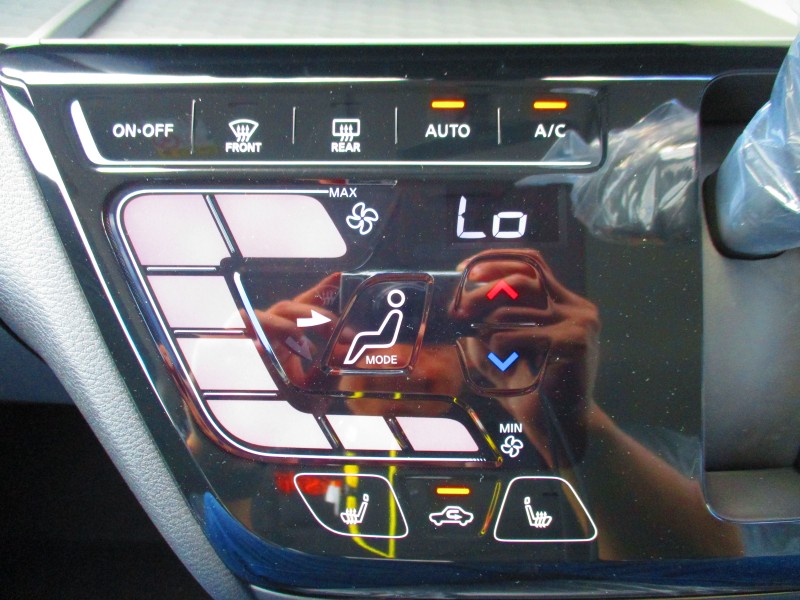 三菱 デリカミニ 16枚目