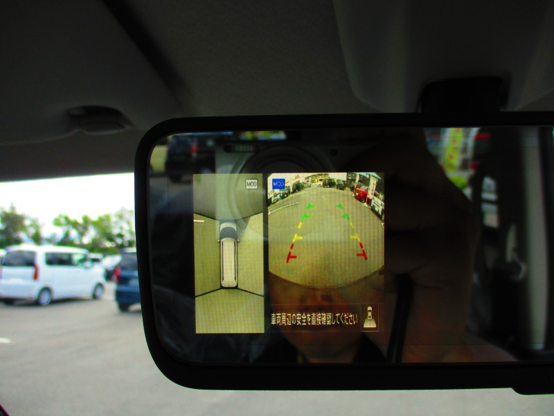 三菱 デリカミニ 18枚目