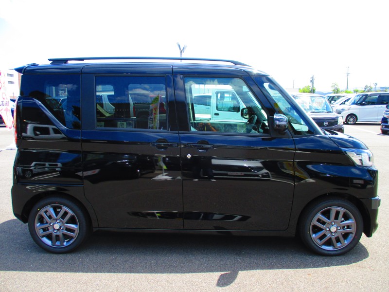 三菱 デリカミニ 3枚目