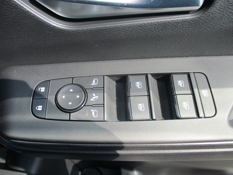 ニッサン セレナ 13枚目