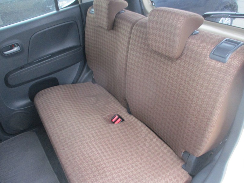 ニッサン モコ 10枚目