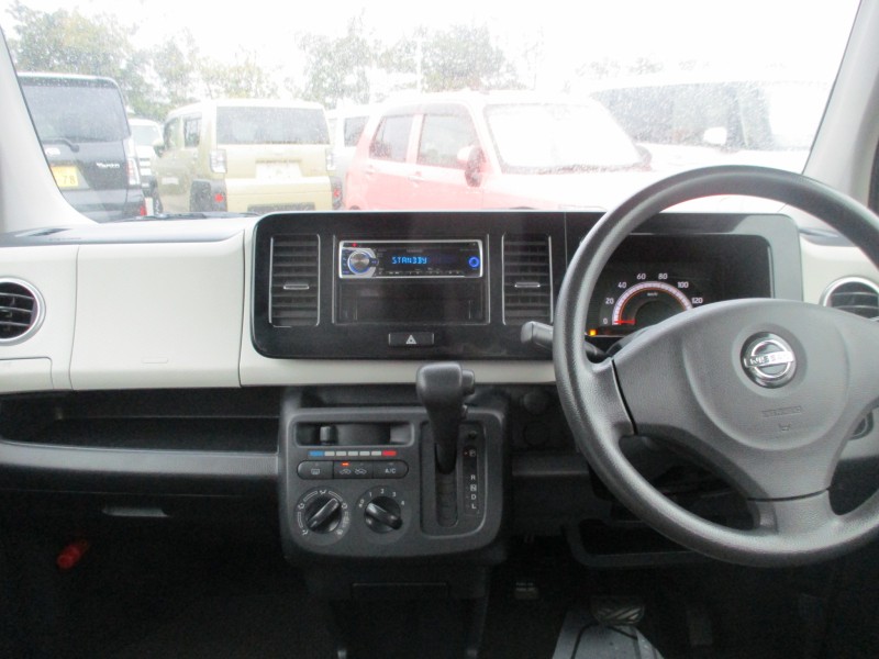 ニッサン モコ 12枚目