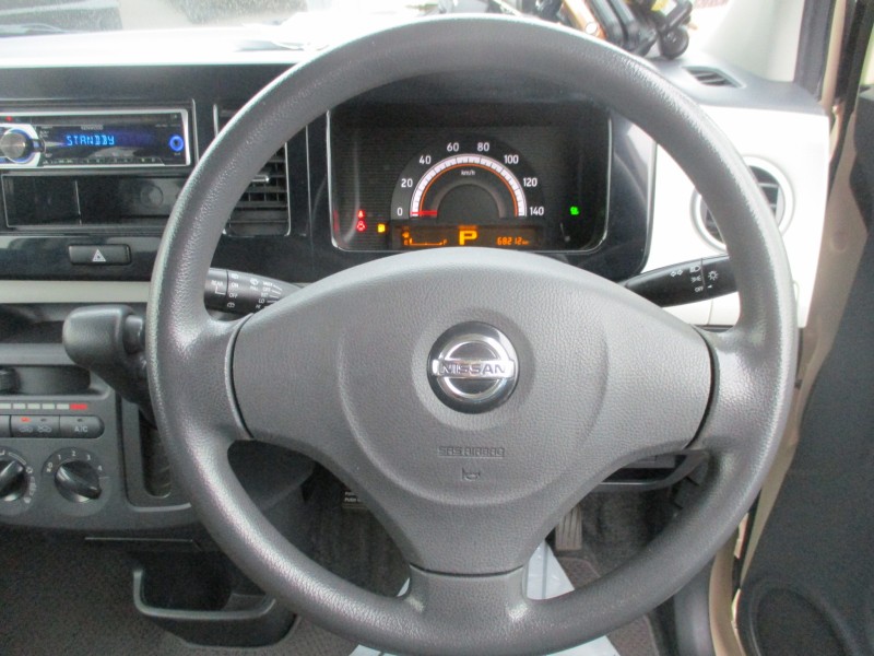 ニッサン モコ 15枚目