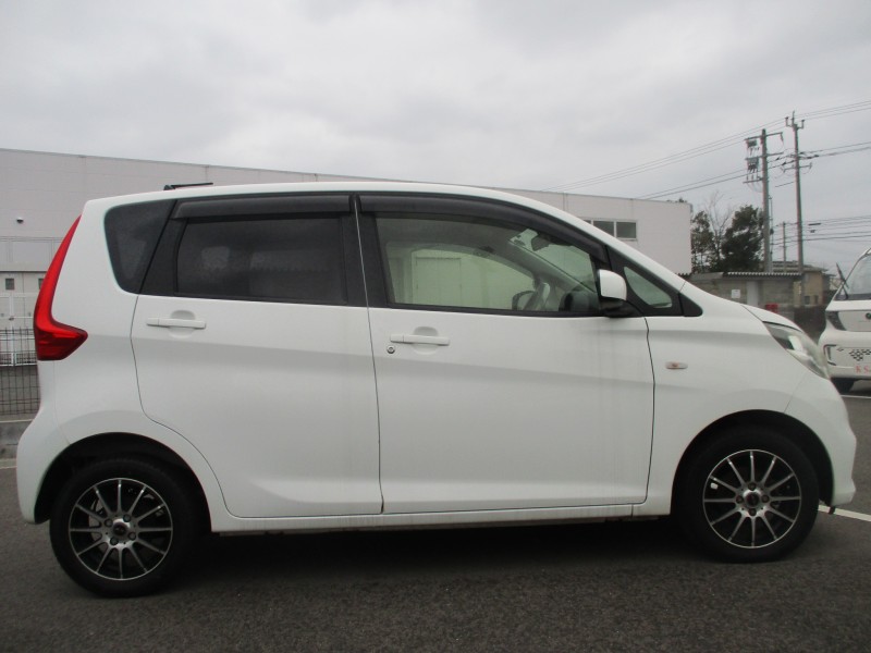 ニッサン デイズ 3枚目