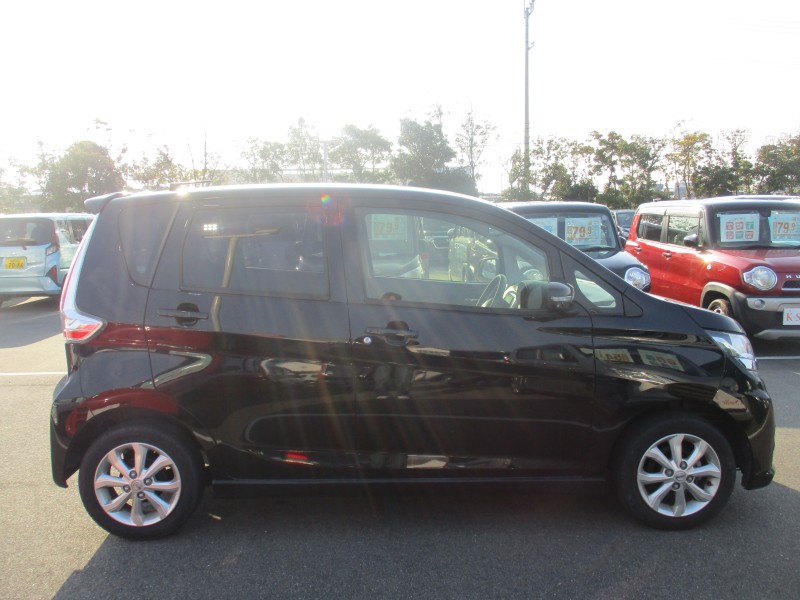 ニッサン デイズ 3枚目