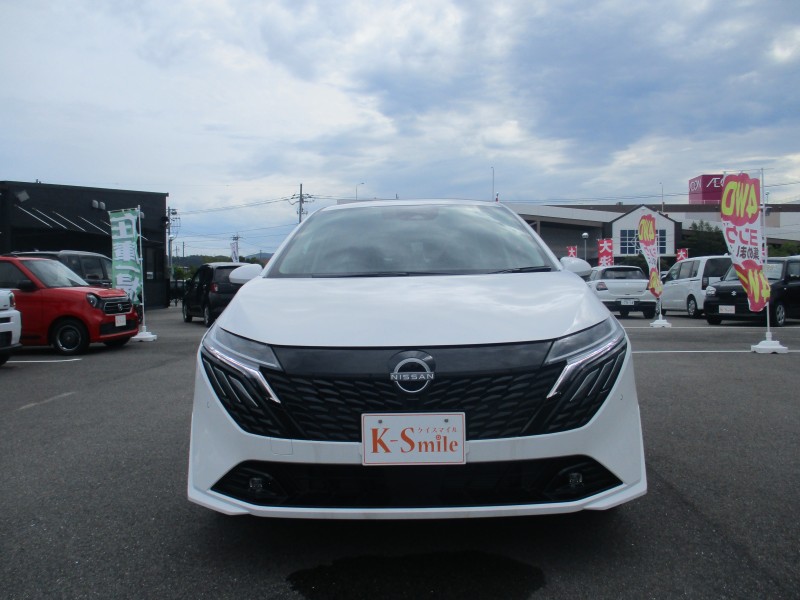 ニッサン ノートオーラ 1枚目