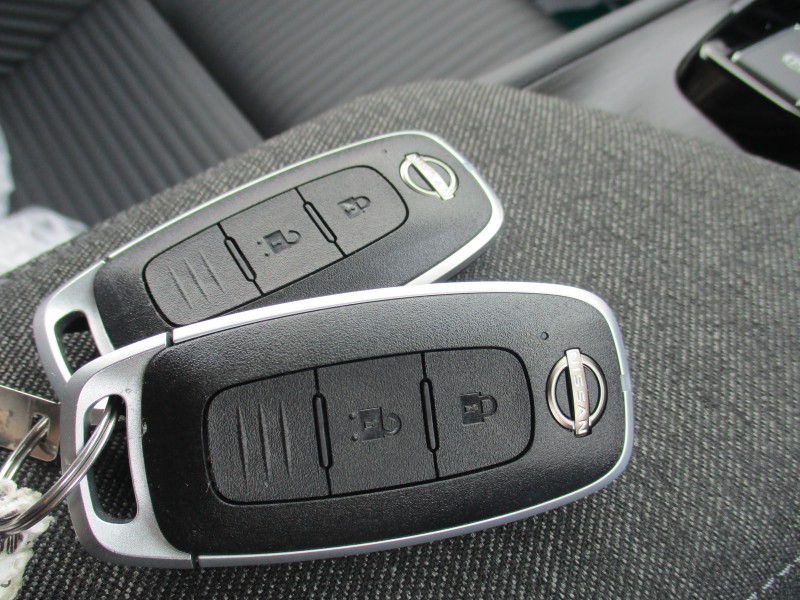 ニッサン ノートオーラ 19枚目