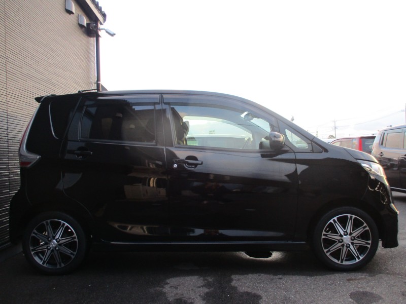 三菱 eKカスタム 3枚目