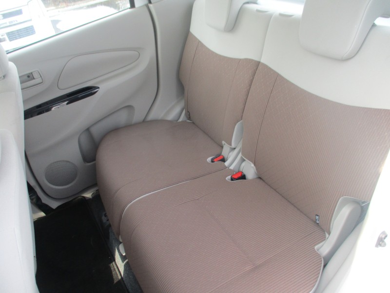 三菱 eKワゴン 10枚目