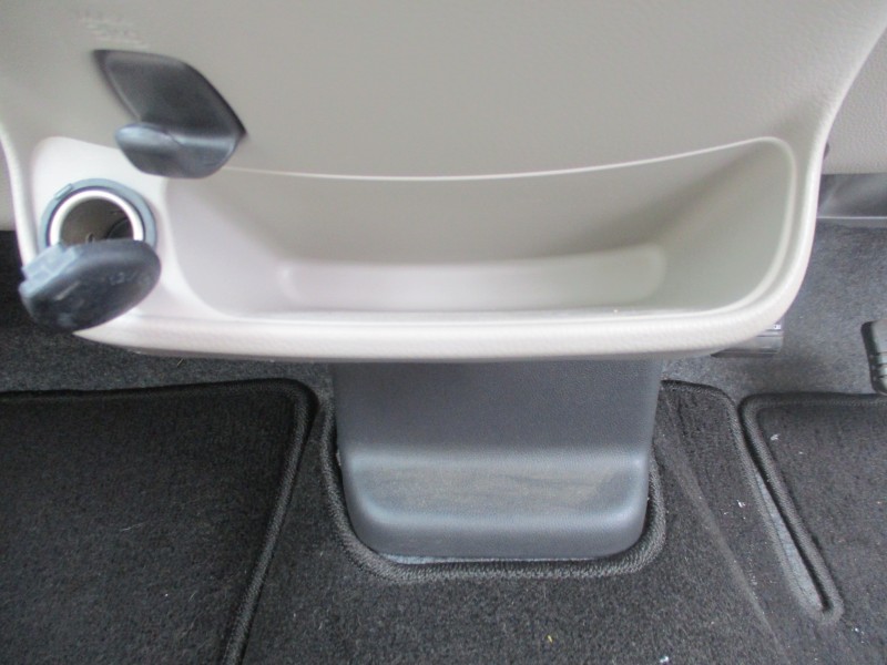 三菱 eKワゴン 18枚目