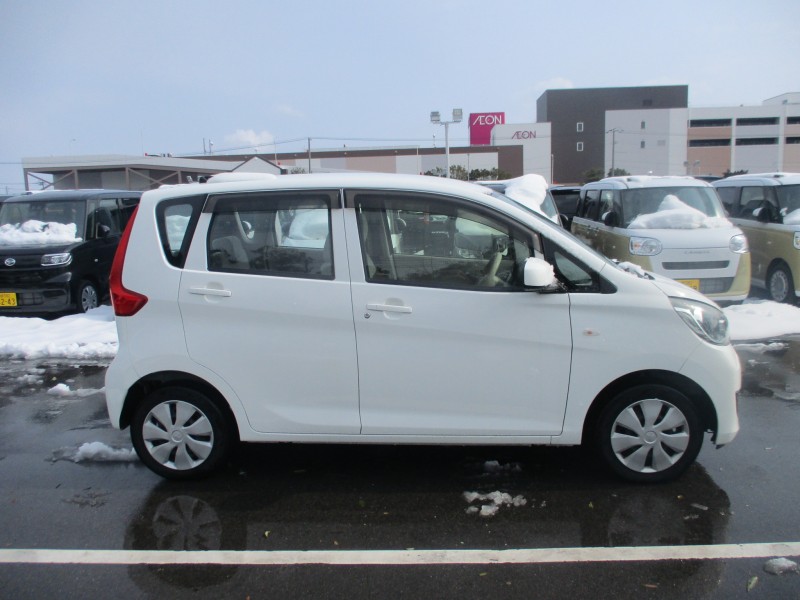 三菱 eKワゴン 3枚目