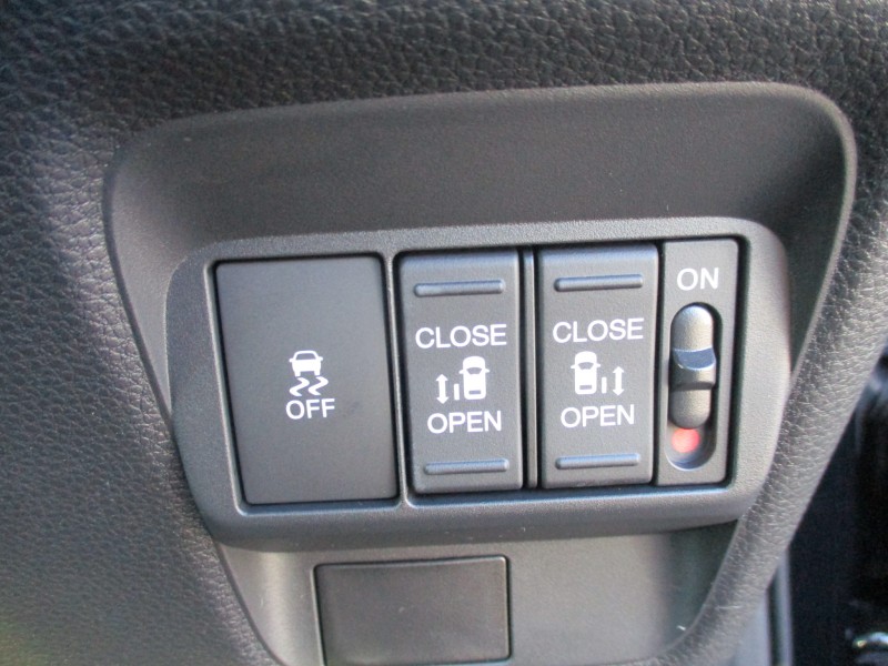 ホンダ フリード 14枚目