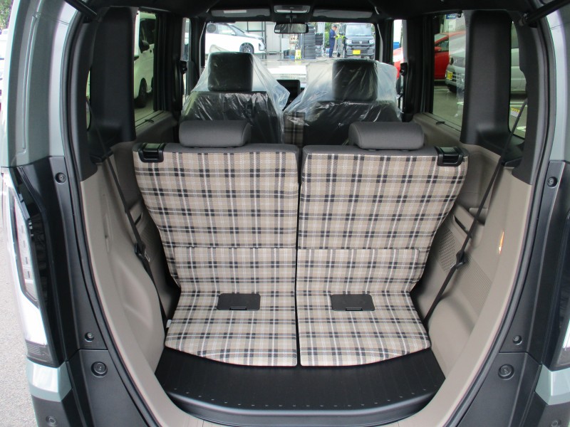 ホンダ N BOX 9枚目