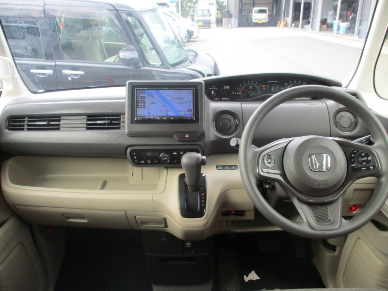 ホンダ N BOX 10枚目