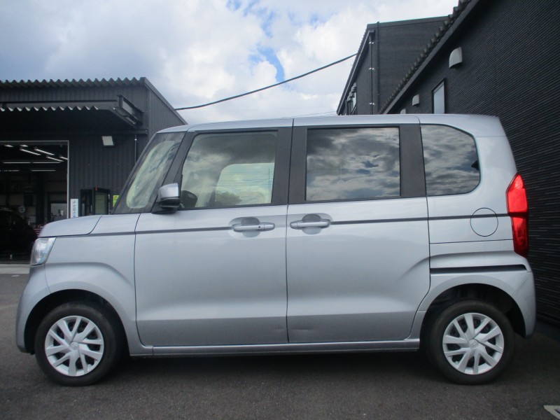 ホンダ N BOX 4枚目