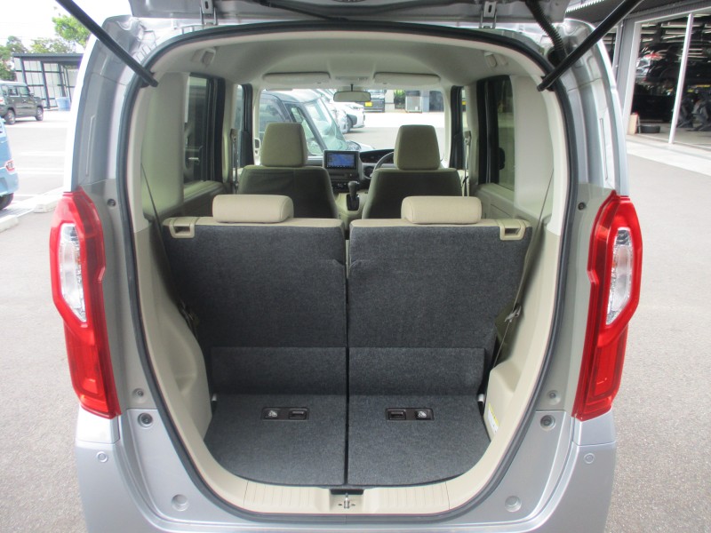 ホンダ N BOX 7枚目