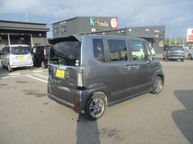 ホンダ N BOX 4枚目