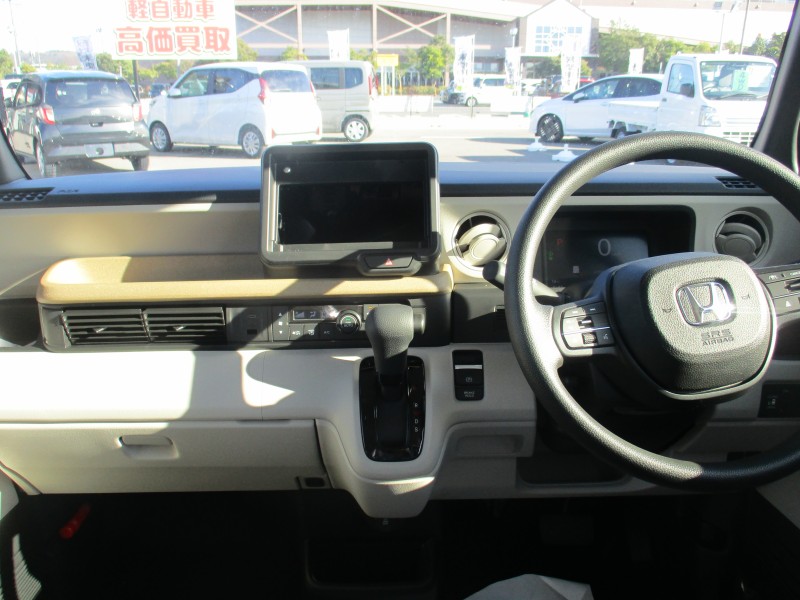 ホンダ N BOX 12枚目