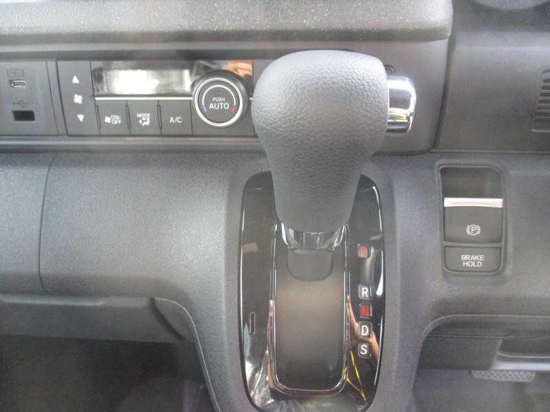 ホンダ N BOX 10枚目