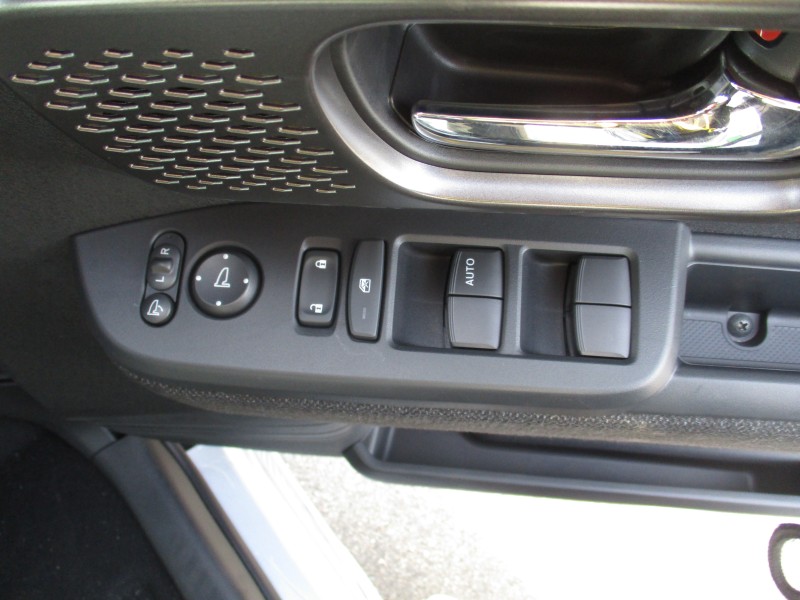 ホンダ N BOX 12枚目