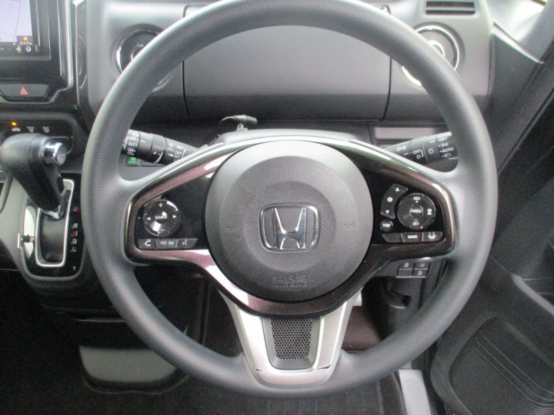 ホンダ N BOX 13枚目